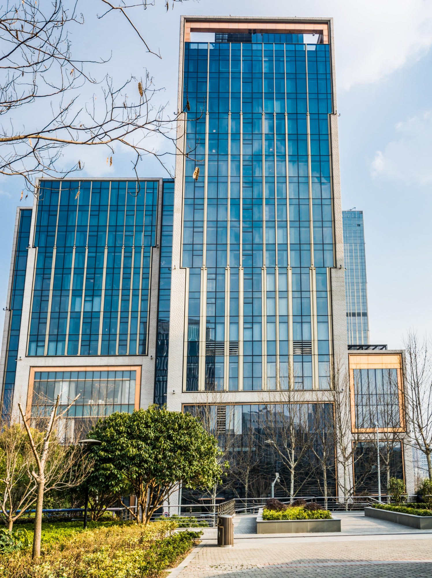 Lắp đặt UPS MAKELSAN BOXER 400KVA tại bệnh viện Triều An - Tp.HCM